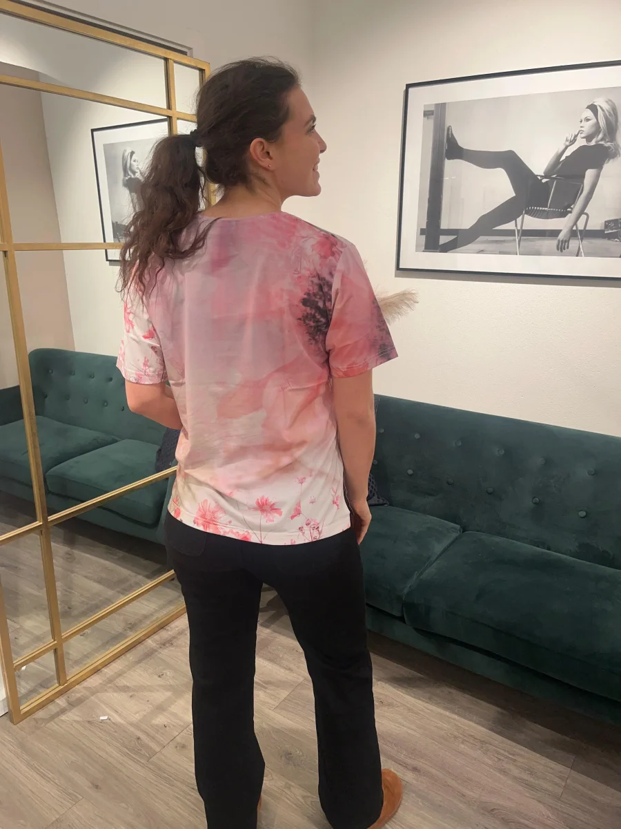 Fashion | Lyserød bluse m. Grøn natur mønster-42 - Billede 3